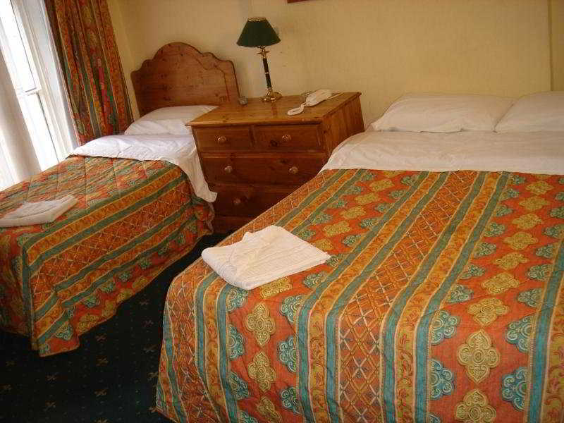 Camelot House Hotel London Exterior photo